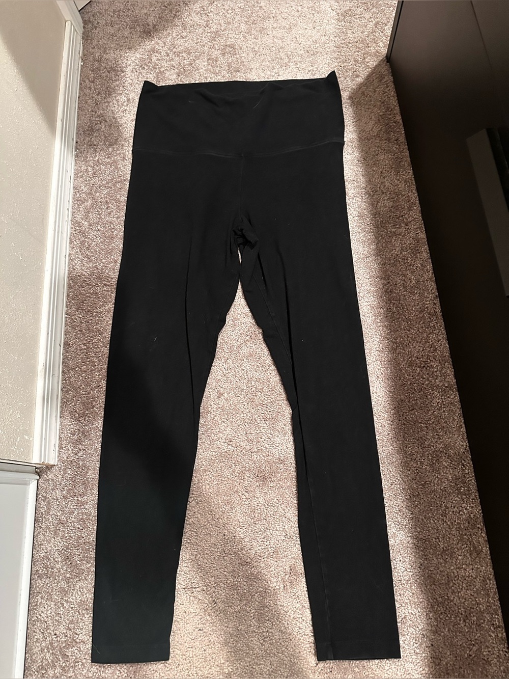 PINK VS Black Leggings Size Large 0604